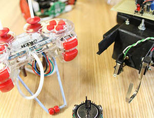 The AFRON “$10 Robot” Design Challenge Winners On Display at the CITRIS Tech Museum 1/24 to 3/1/13